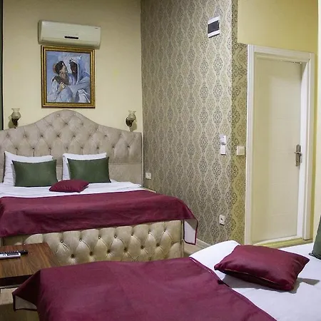 Mara Hotell 3*