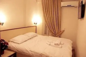 Mara Hotell