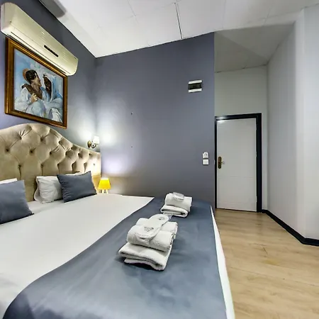 Mara Hotel 3*