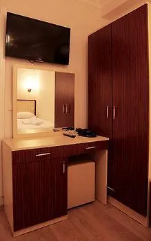Mara Hotel